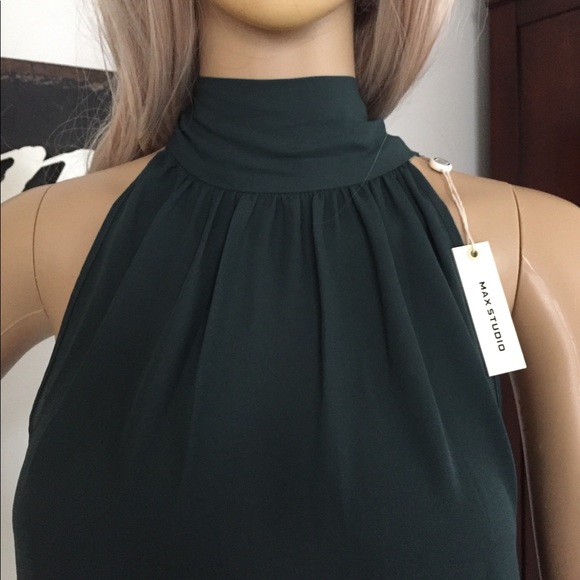 Sleeveless top with tie closure in back - size s - Picture 8 of 8